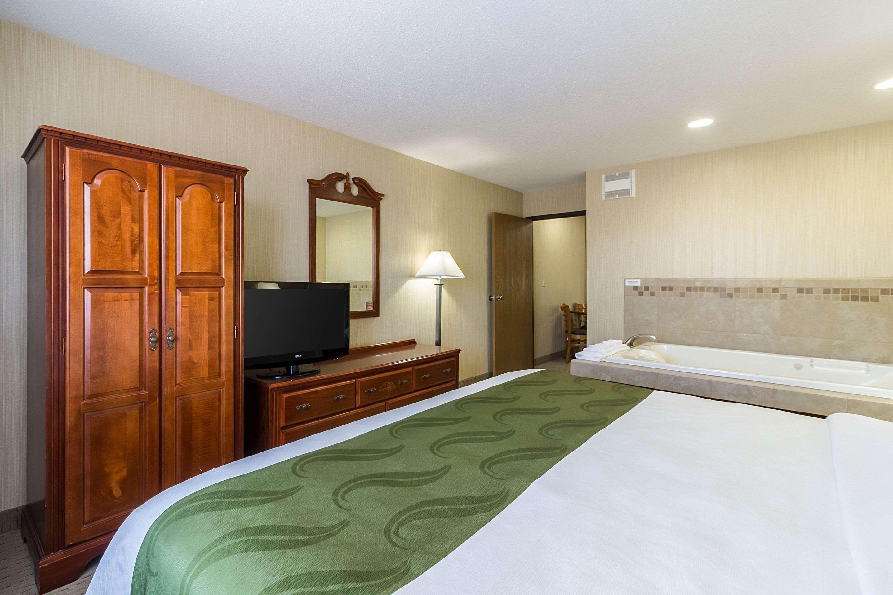 Quality Inn Marshall Mn Near University Ngoại thất bức ảnh