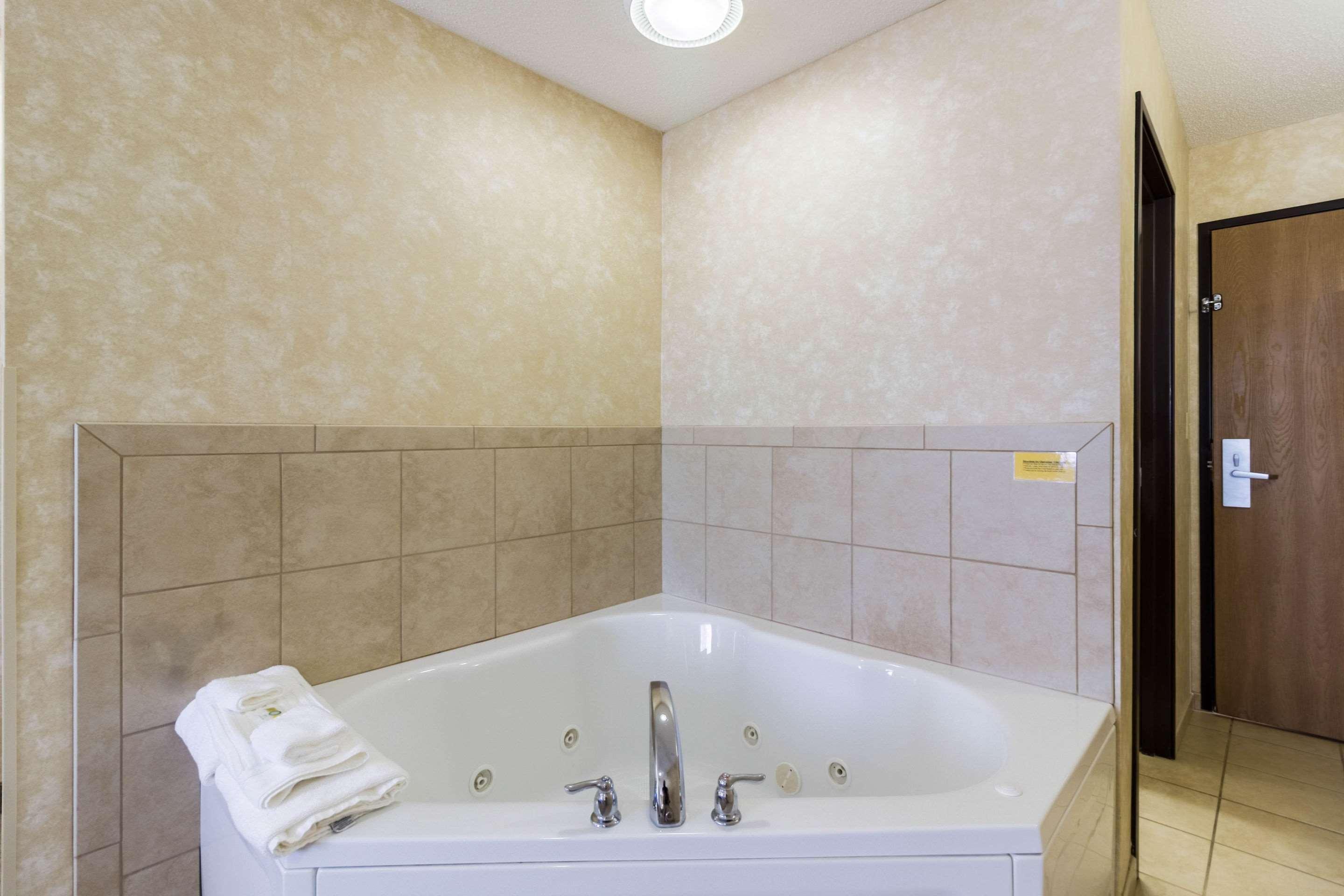 Quality Inn Marshall Mn Near University Ngoại thất bức ảnh